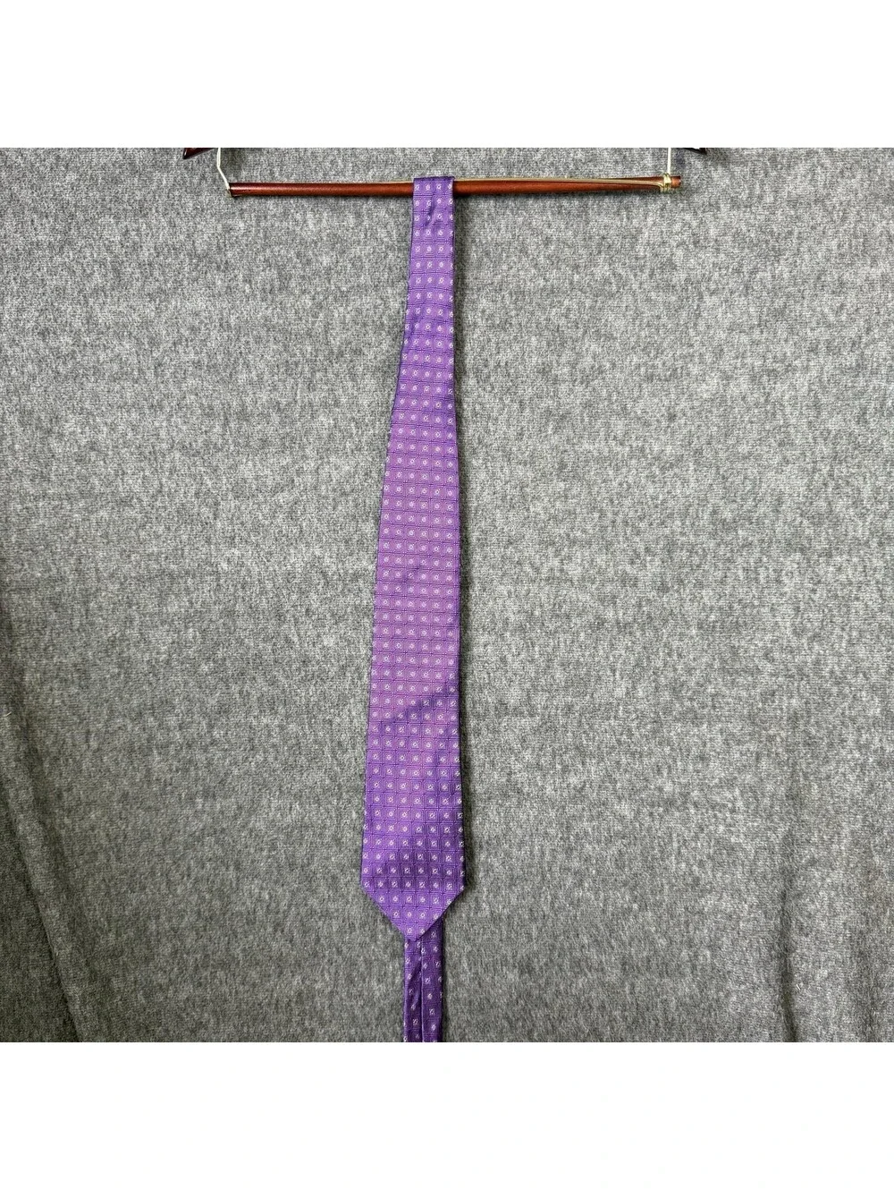 Brooks Brothers 346 Tie Mens One Size Purple Silk Geometric Jacquard Necktie